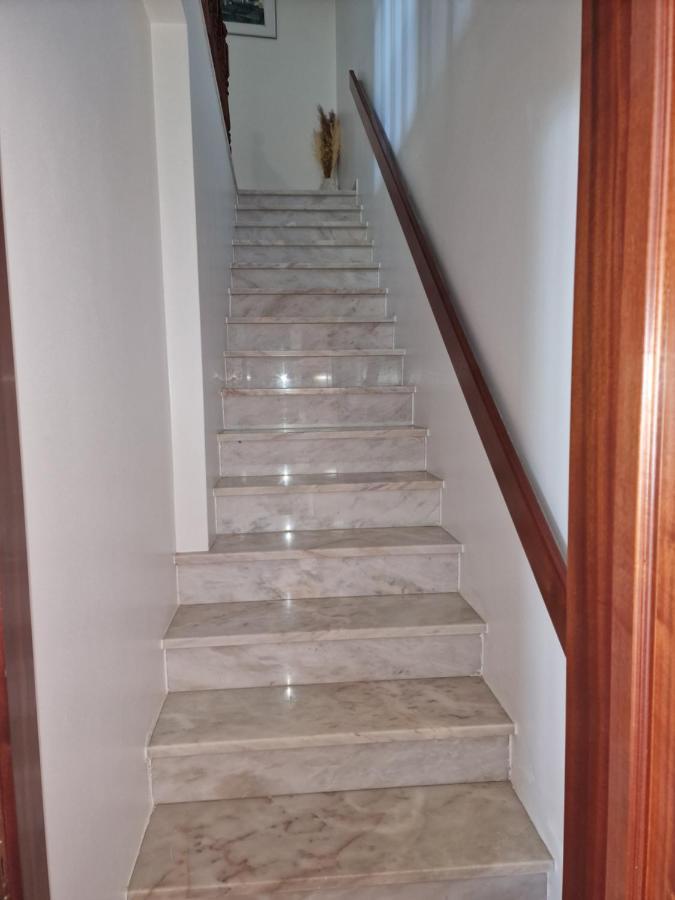 Chez Gilbert-Alojamento Local Alqueidão da Serra Εξωτερικό φωτογραφία