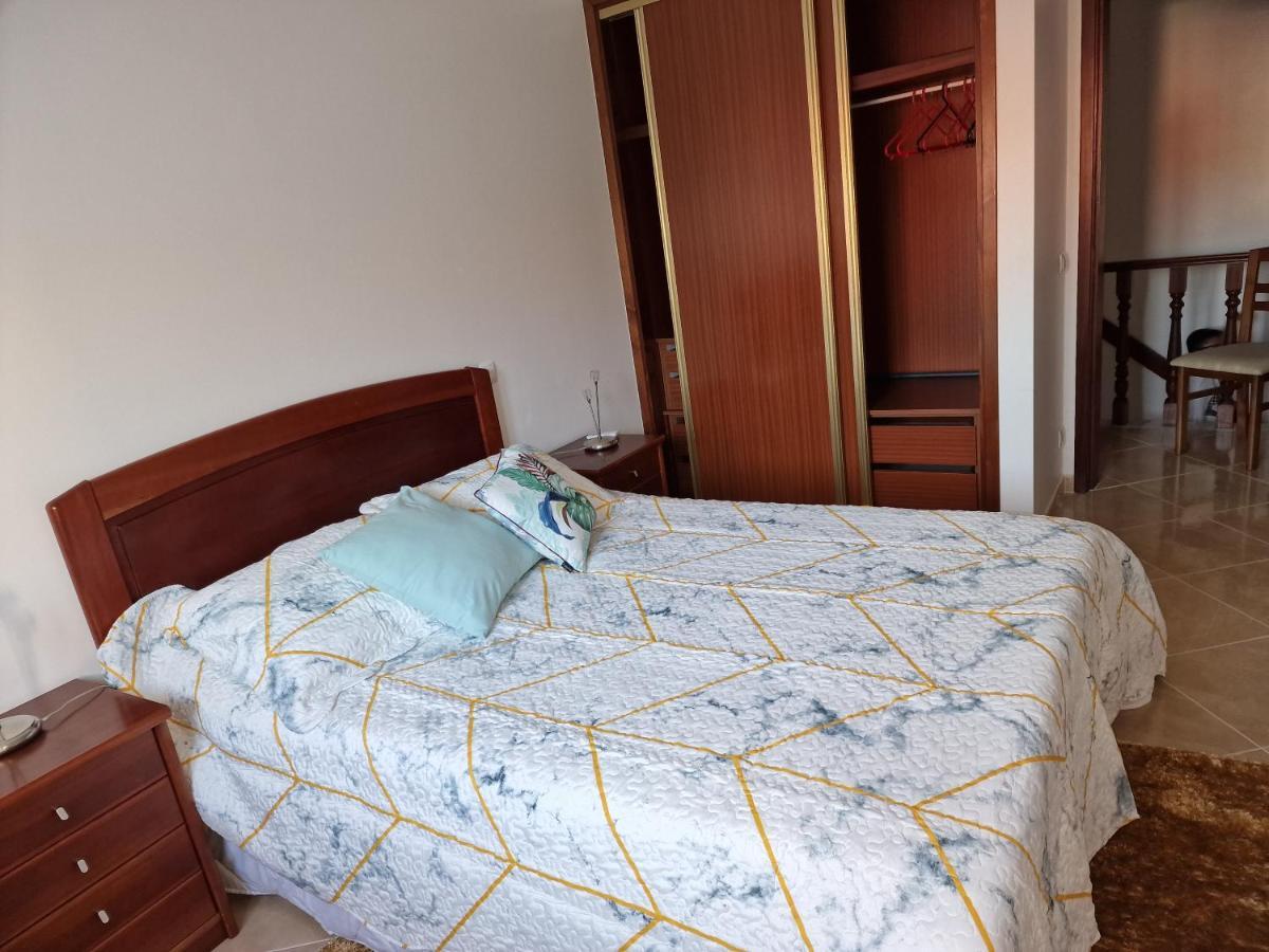 Chez Gilbert-Alojamento Local Alqueidão da Serra Εξωτερικό φωτογραφία